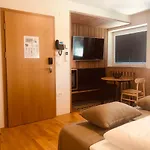 Ξενοδοχείο Na Vasi Restavracija In Prenocisca Škofja Loka