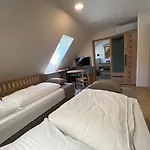 Na Vasi Restavracija In Prenocisca Škofja Loka