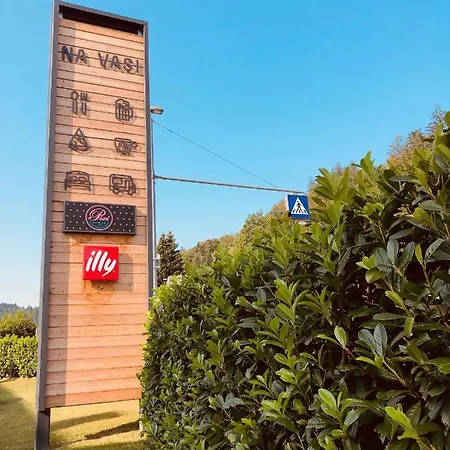 Na Vasi Restavracija In Prenocisca Отель Шкофья-Лока