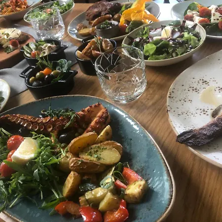 Na Vasi Restavracija In Prenocisca Отель