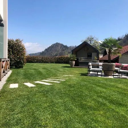 Na Vasi Restavracija In Prenocisca Škofja Loka