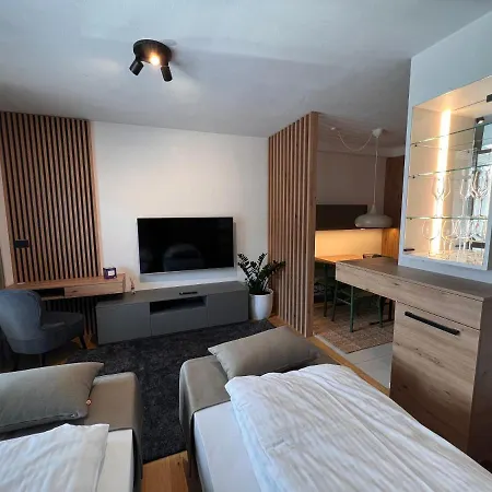 Na Vasi Restavracija In Prenocisca