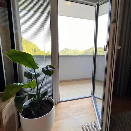 Na Vasi Restavracija In Prenocisca