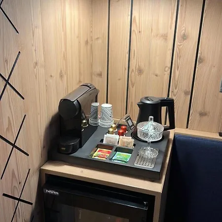 Hotel Na Vasi Restavracija In Prenocisca 4*