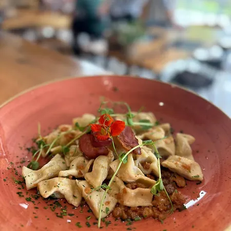 Отель Na Vasi Restavracija In Prenocisca 4*