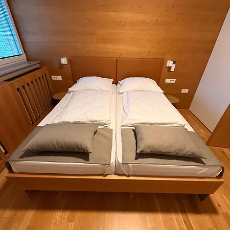 Na Vasi Restavracija In Prenocisca Hotel 4*