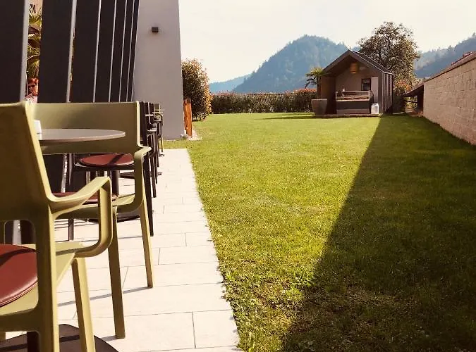 Na Vasi Restavracija In Prenocisca Hotel Škofja Loka