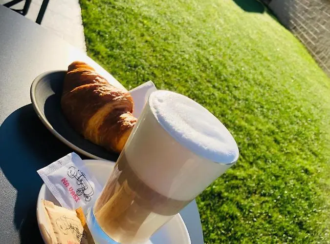 호텔 Na Vasi Restavracija In Prenocisca