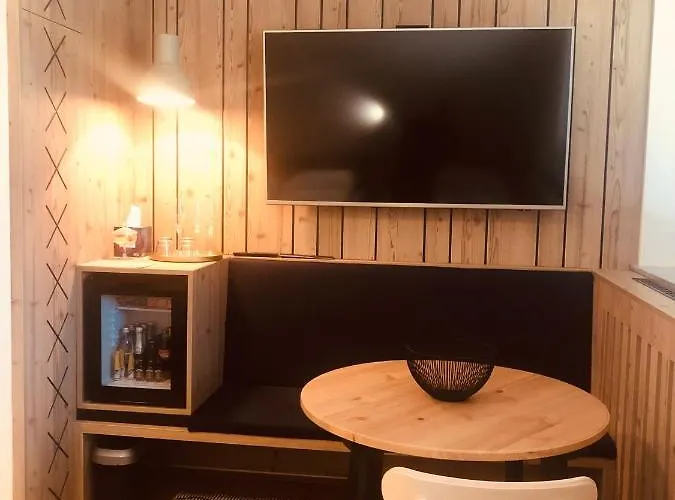 Na Vasi Restavracija In Prenocisca Hotel Škofja Loka