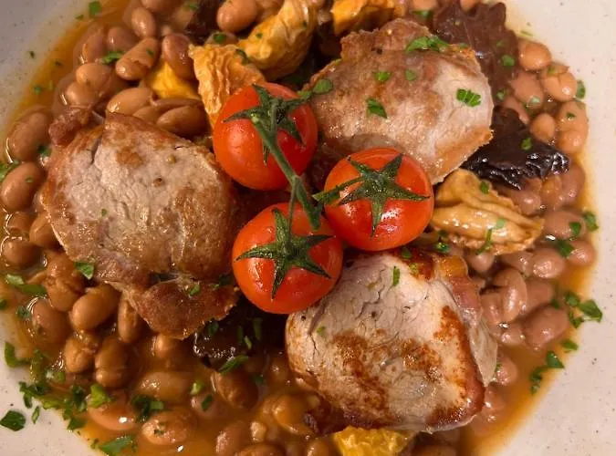 Hotel Na Vasi Restavracija In Prenocisca Škofja Loka