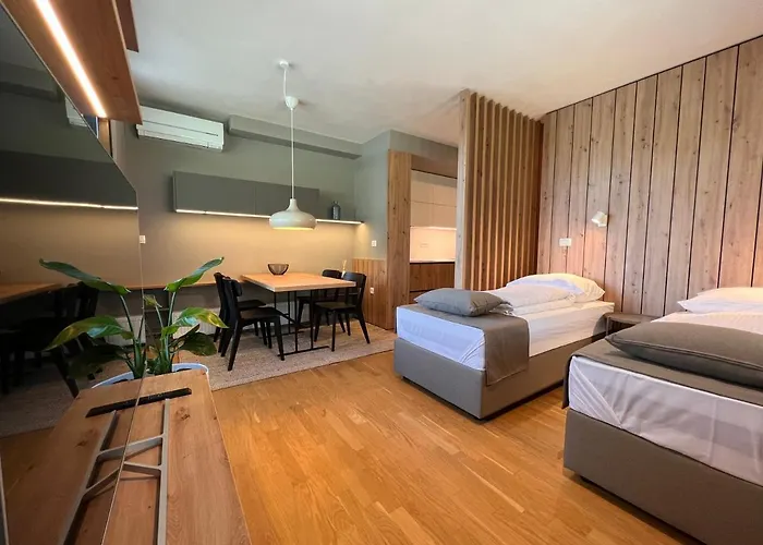 Na Vasi Restavracija In Prenocisca Hotel Škofja Loka