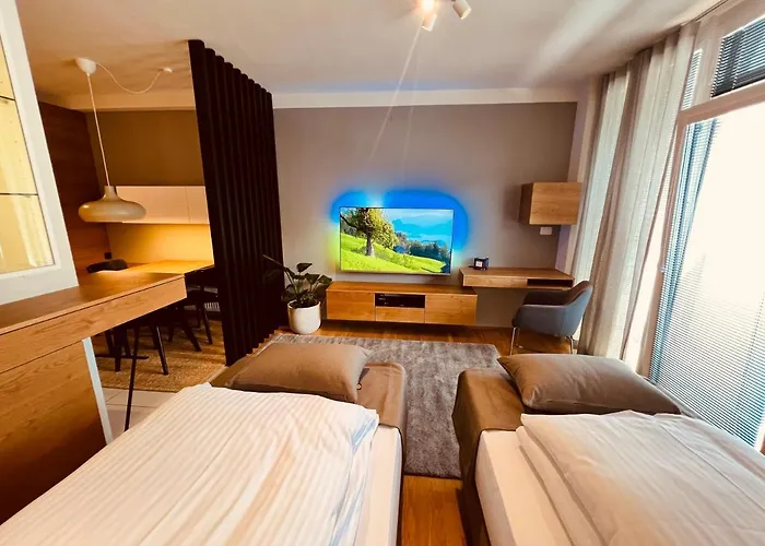 Hotel Na Vasi Restavracija In Prenocisca 4*