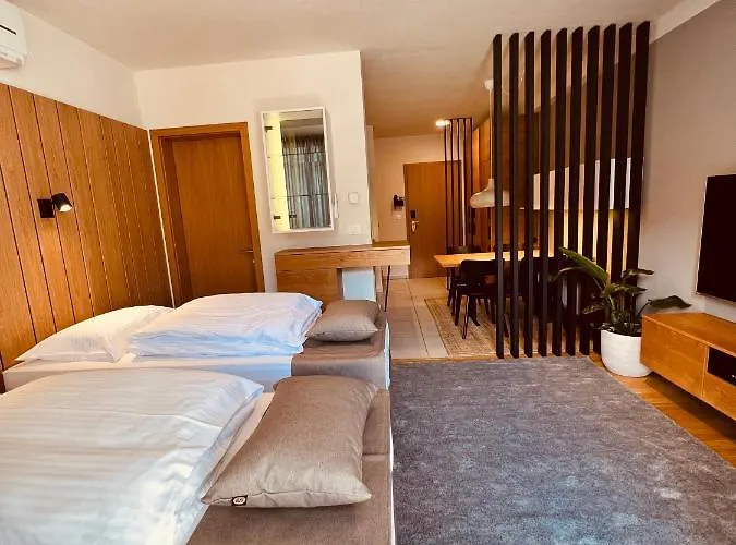 Na Vasi Restavracija In Prenocisca